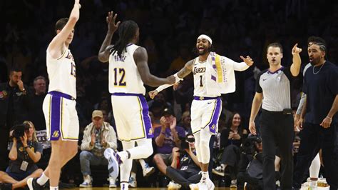 Watch Los Angeles Lakers live .